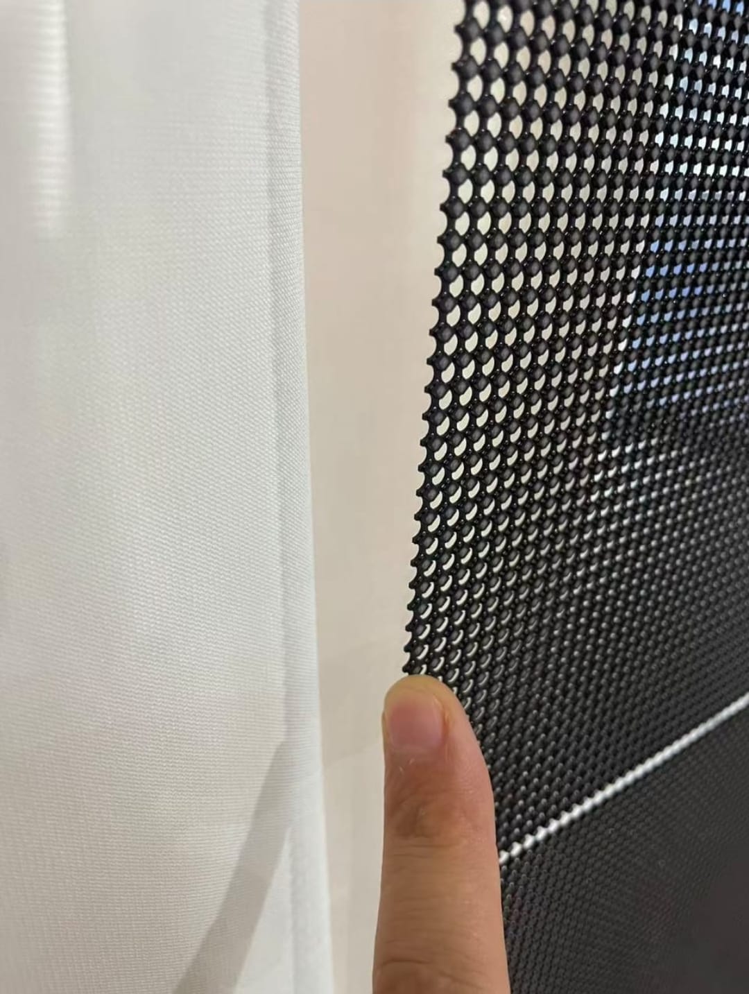 Pantalla LED Semitransparente detalle de malla